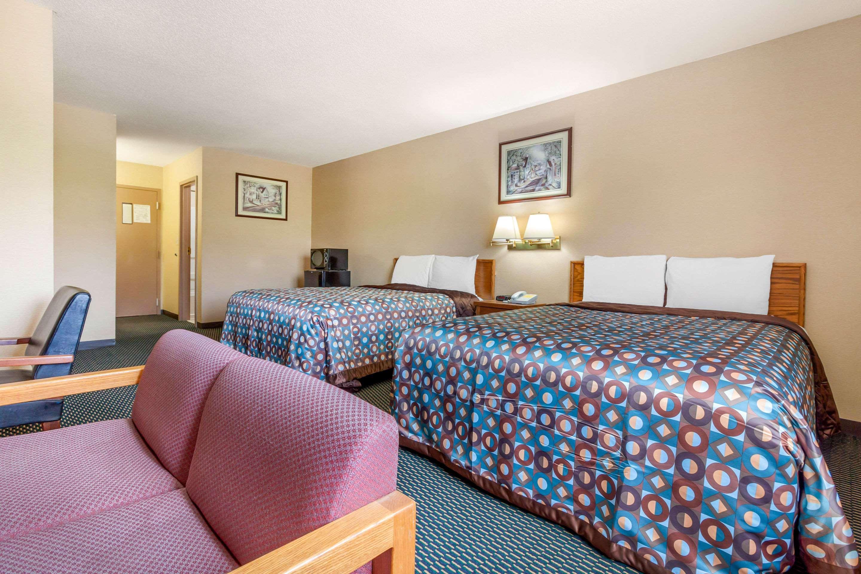 Rodeway Inn Blair Экстерьер фото